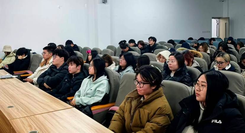 56b86a1cb946566ed1e1b2a8171b9e2